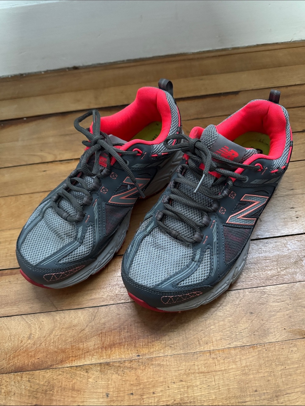 New Balance Gray and Pink Women's Sneakers